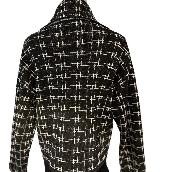 Zara Cropped Sweater jacket with metallic thread and ornate buttons - Picture 5 of 5